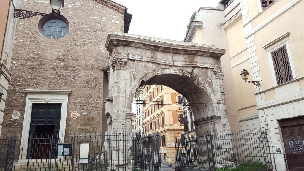 B&B Arco Di Gallieno Roma Exterior foto